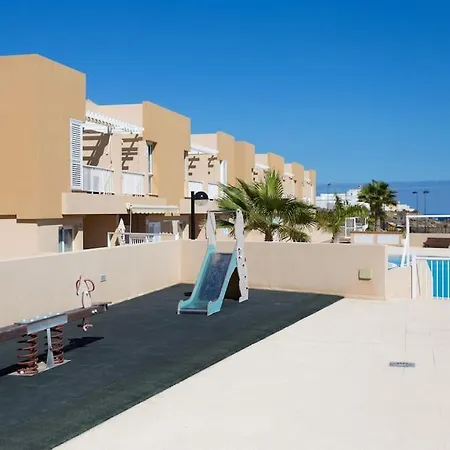 Apartamento Con Piscina Y Playa *