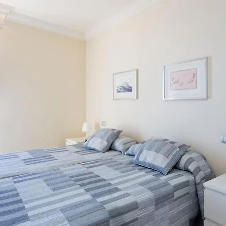 Apartamento Con Piscina Y Playa *
